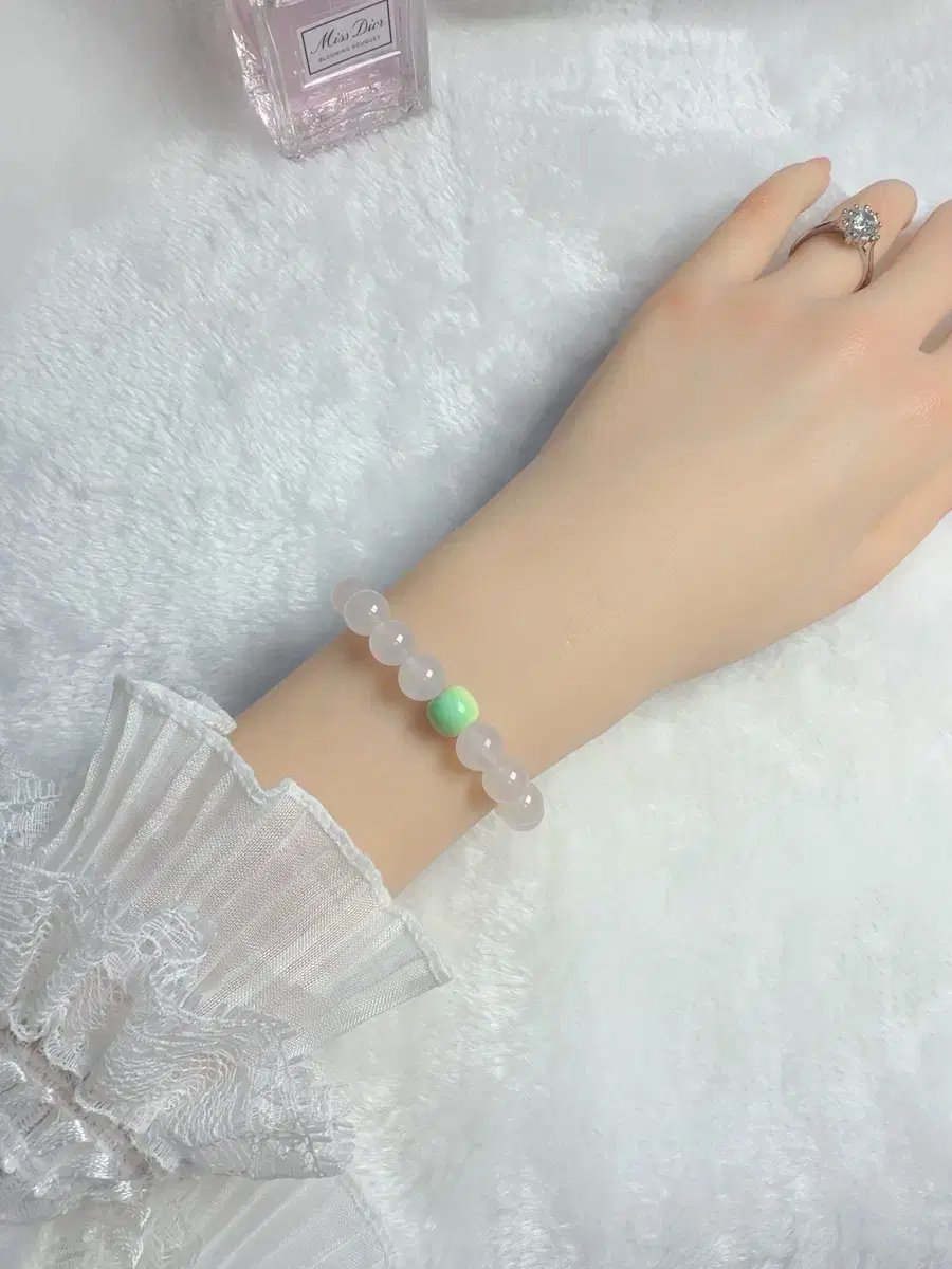 thumbnail-9